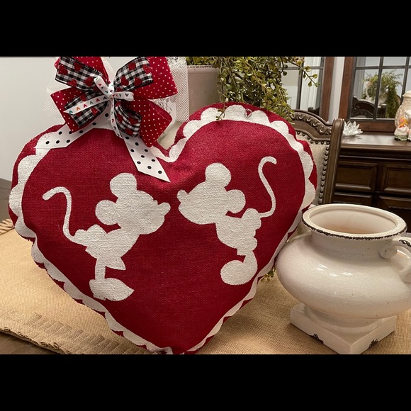 Valentine door hanger Disney Mickey Minnie heart - Picture 7 of 10